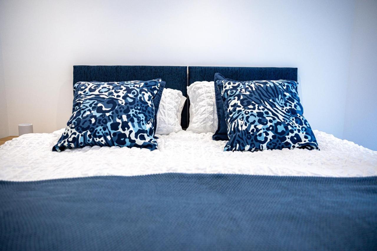 Stylish & Contemporary 2-Bed Townhouse - Parking - Wi-Fi - Netflix Apartman Worksop Kültér fotó