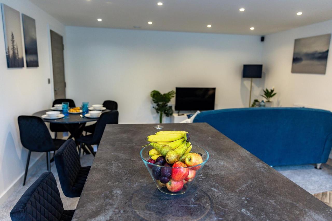 Stylish & Contemporary 2-Bed Townhouse - Parking - Wi-Fi - Netflix Apartman Worksop Kültér fotó